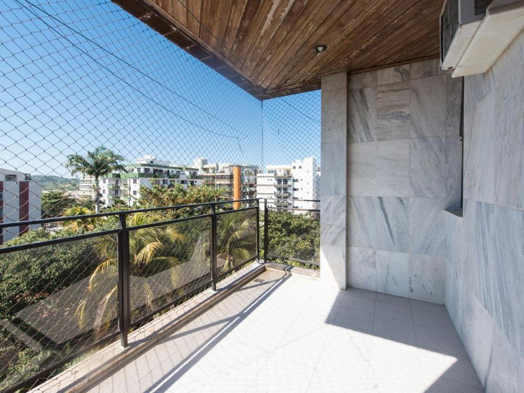 Excelente Cobertura Duplex A 2 Quadras Da Praia Do Forte Com 4 Quartos 卡波布里奥 外观 照片