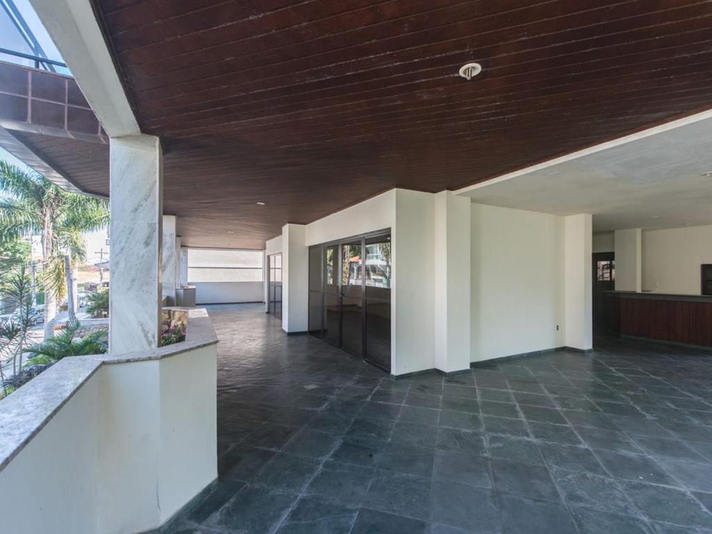 Excelente Cobertura Duplex A 2 Quadras Da Praia Do Forte Com 4 Quartos 卡波布里奥 外观 照片